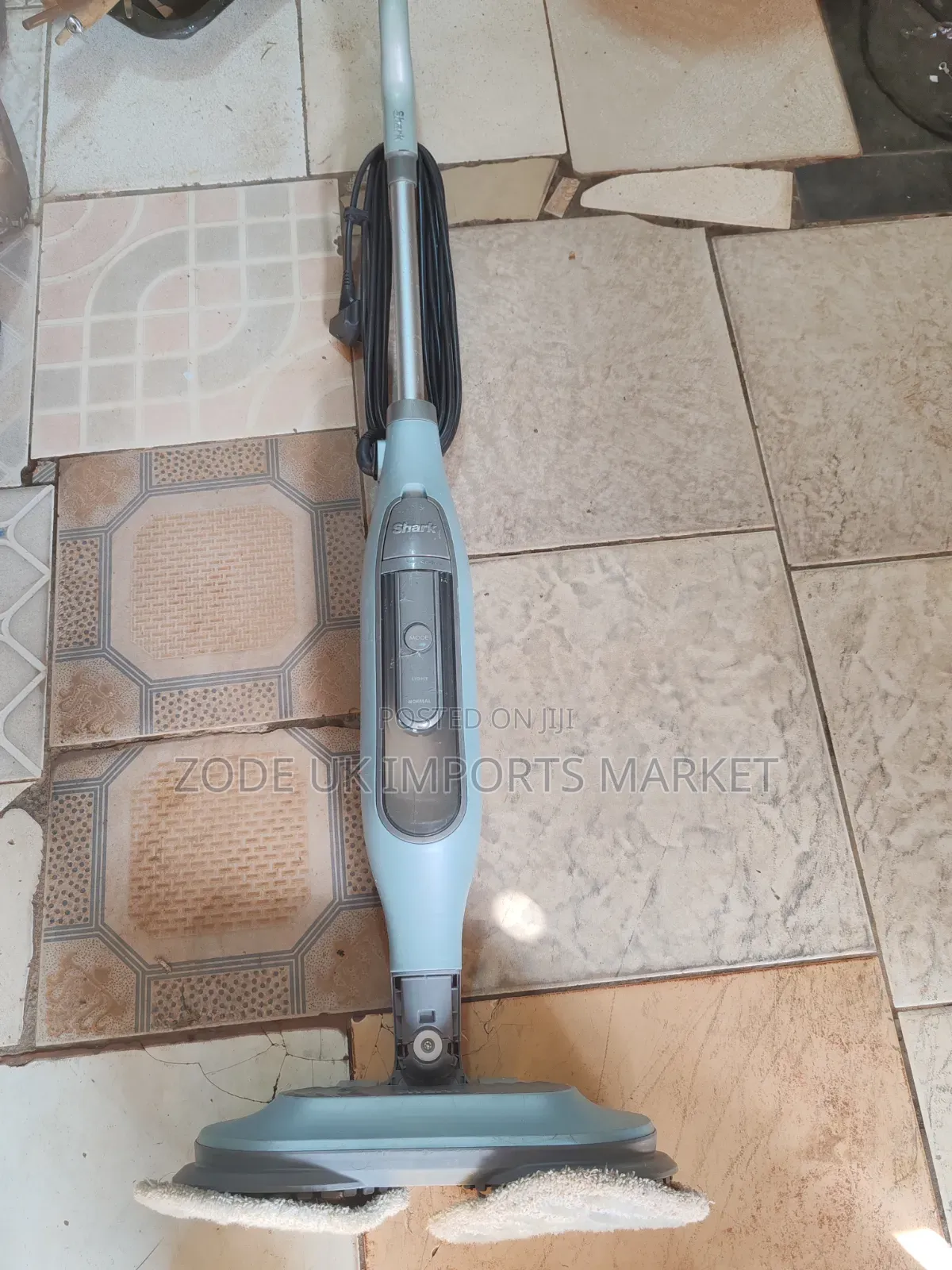 Shark Steam and Srcub Automatic Steam Mop