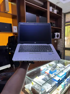 Laptop HP EliteBook 820 G3 8GB Intel Core i5 SSD 256GB