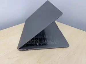 Laptop Apple MacBook Air 2019 8GB Intel Core i5 SSD 256GB