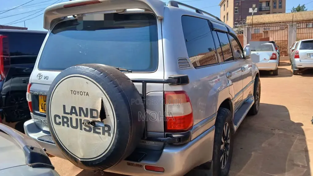Toyota Land Cruiser Prado 4.0 Petrol TX 2007 Silver