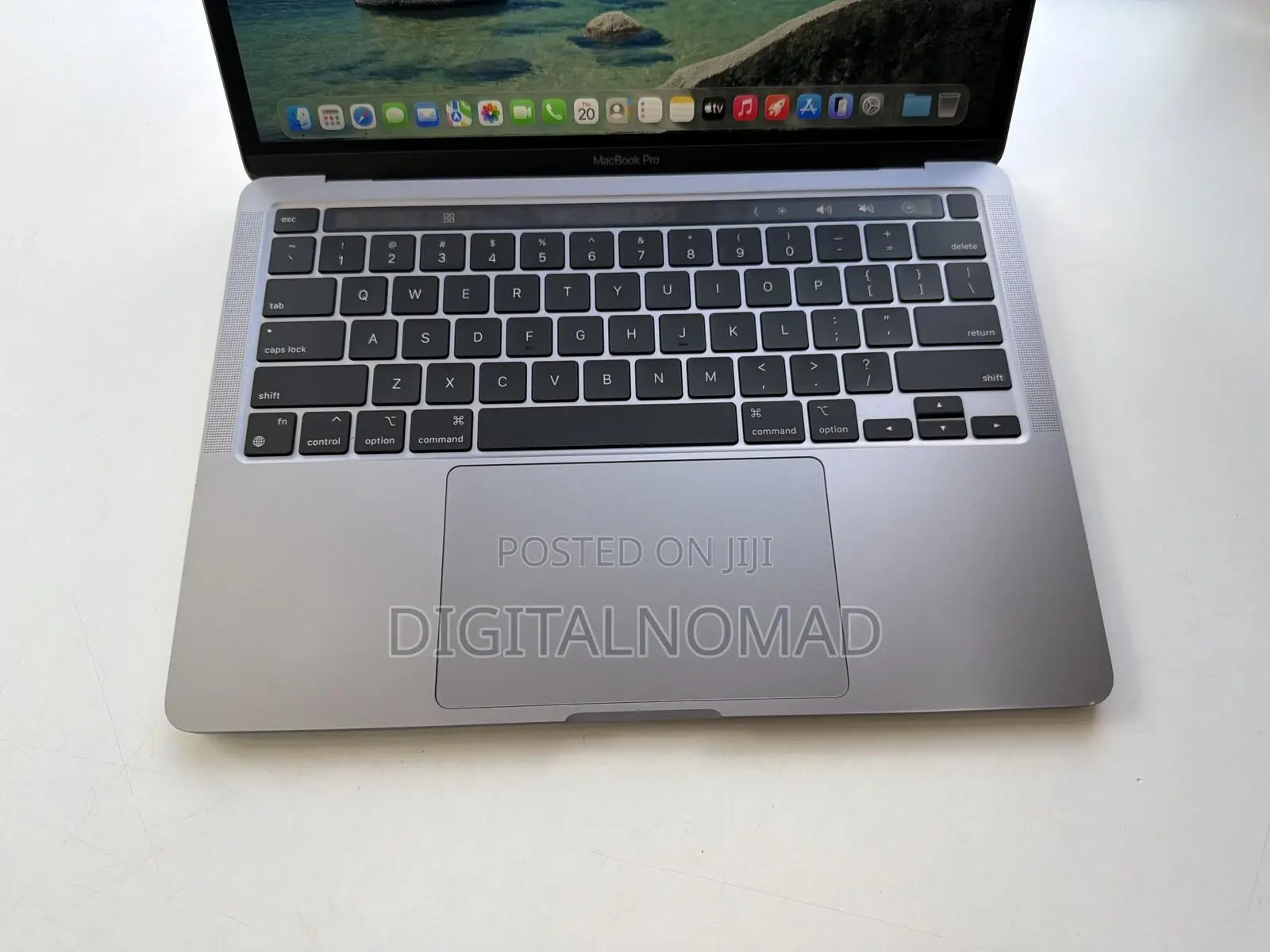 Laptop Apple MacBook Pro 2020 M1 8GB Apple M1 Pro SSD 512GB