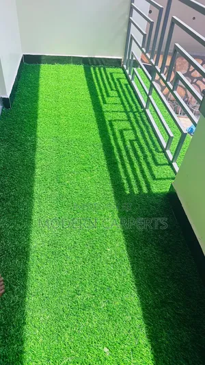 Roopic Artificial Turf