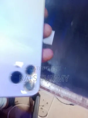 Apple iPhone 11 Pro Max 64 GB Gold