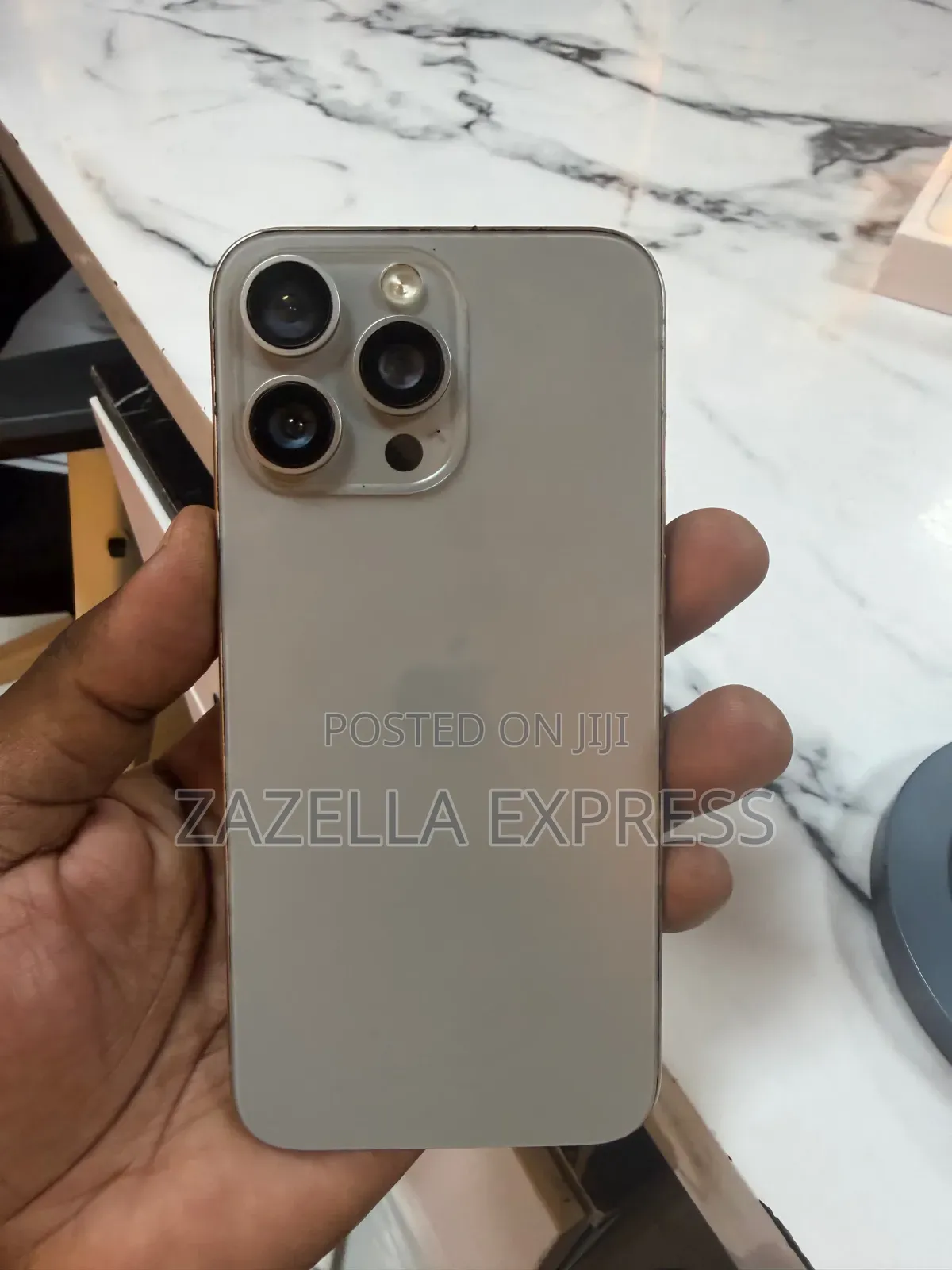 Apple iPhone 16 Pro Max 512 GB Gold