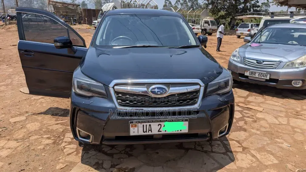 Subaru Forester 2015 Black