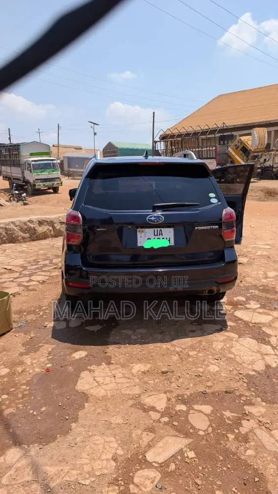 Subaru Forester 2015 Black