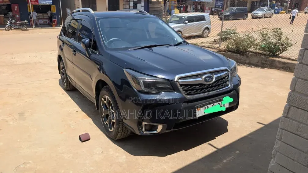 Subaru Forester 2015 Black