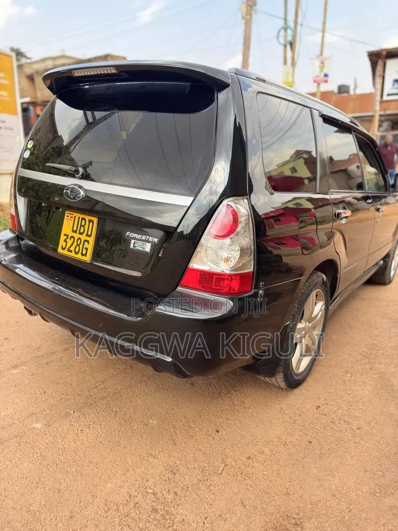 Subaru Forester 2005 Black