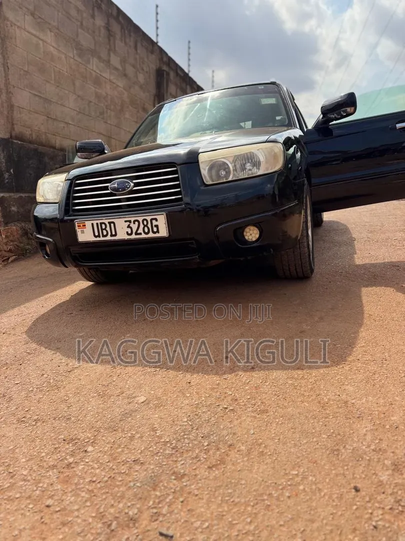 Subaru Forester 2005 Black