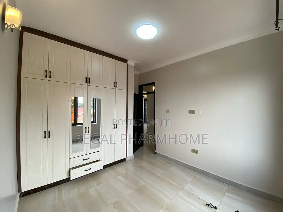 2bdrm Apartment in Komaboga, Central Division for rent
