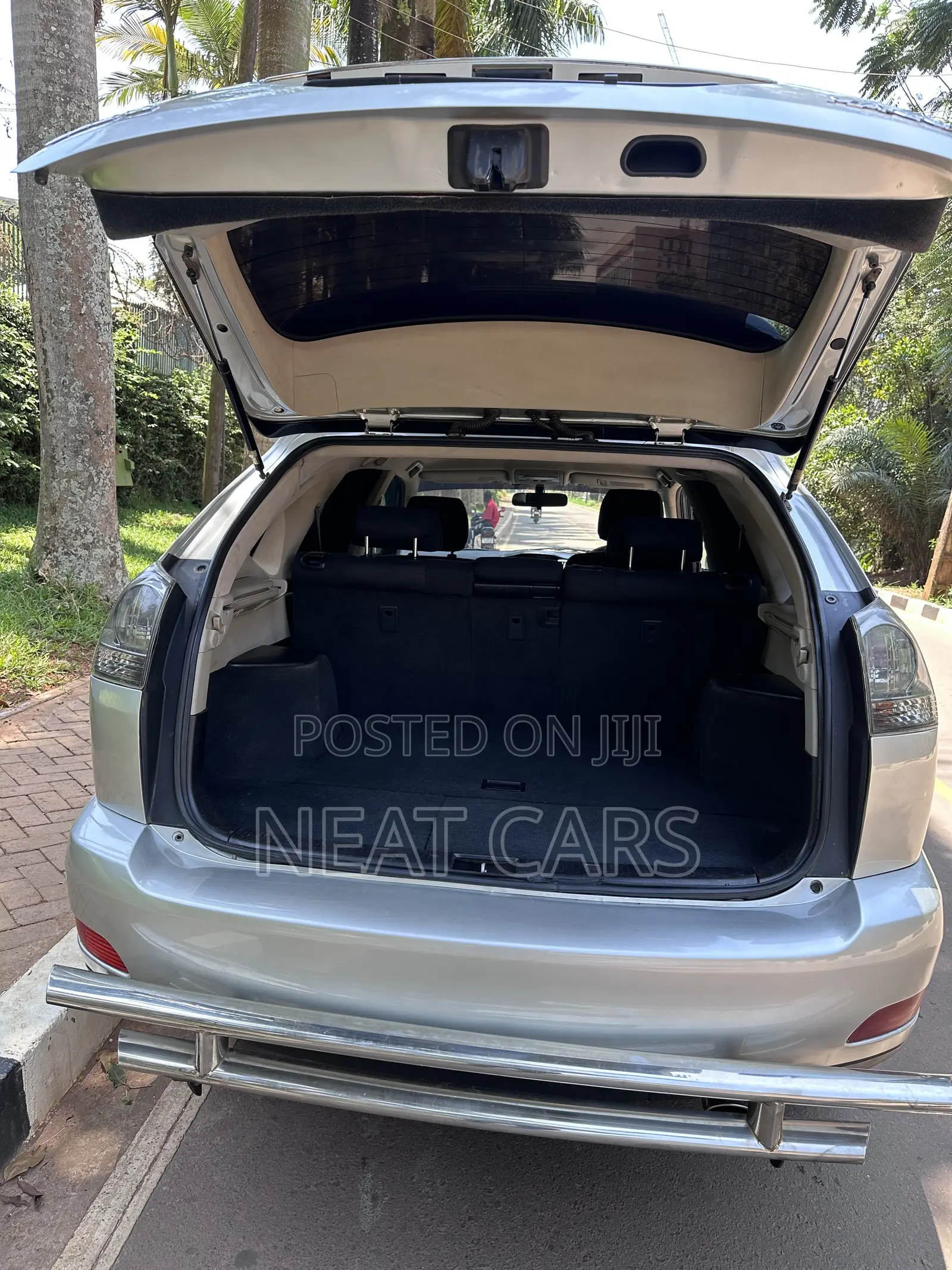 Toyota Harrier 2008 Gray