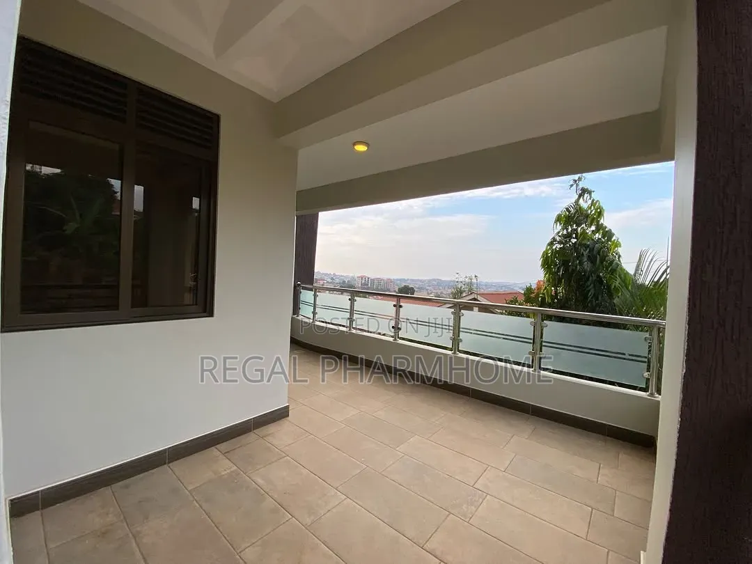 3bdrm Apartment in Kyanja, Central Division for rent