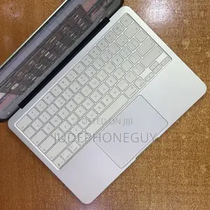 Laptop Apple MacBook Neo 2026 8GB SSD 256GB