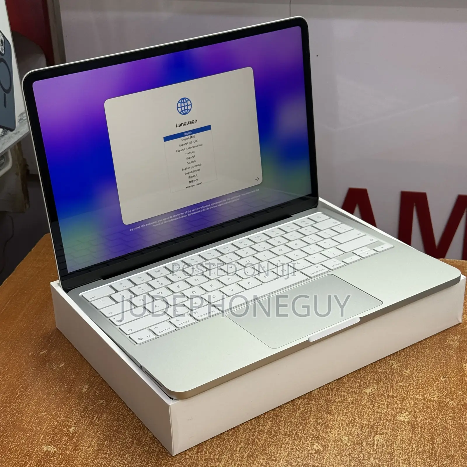 Laptop Apple MacBook Neo 2026 8GB SSD 256GB