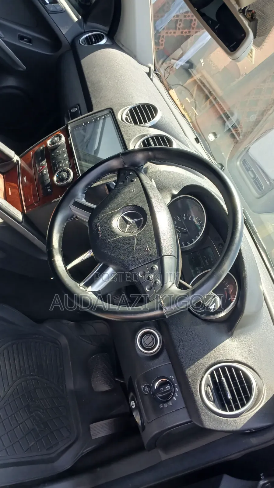 Mercedes-Benz M Class 2009 Black