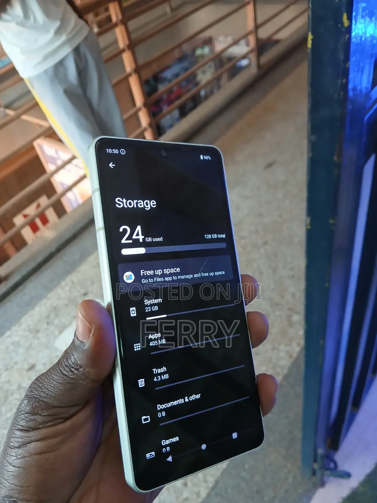 Sharp Aquos Sense 8 128 GB Silver