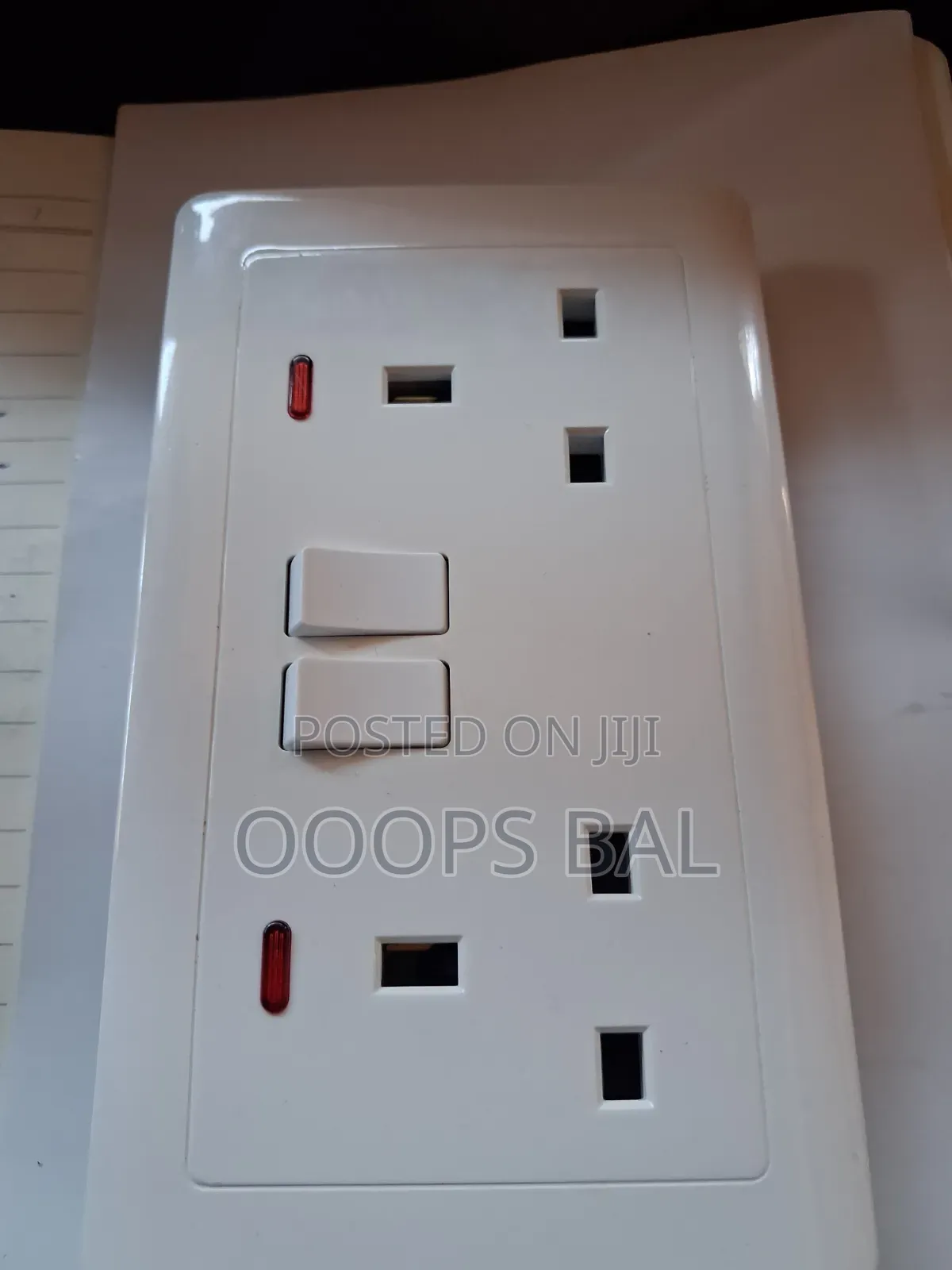 Sockets Double White
