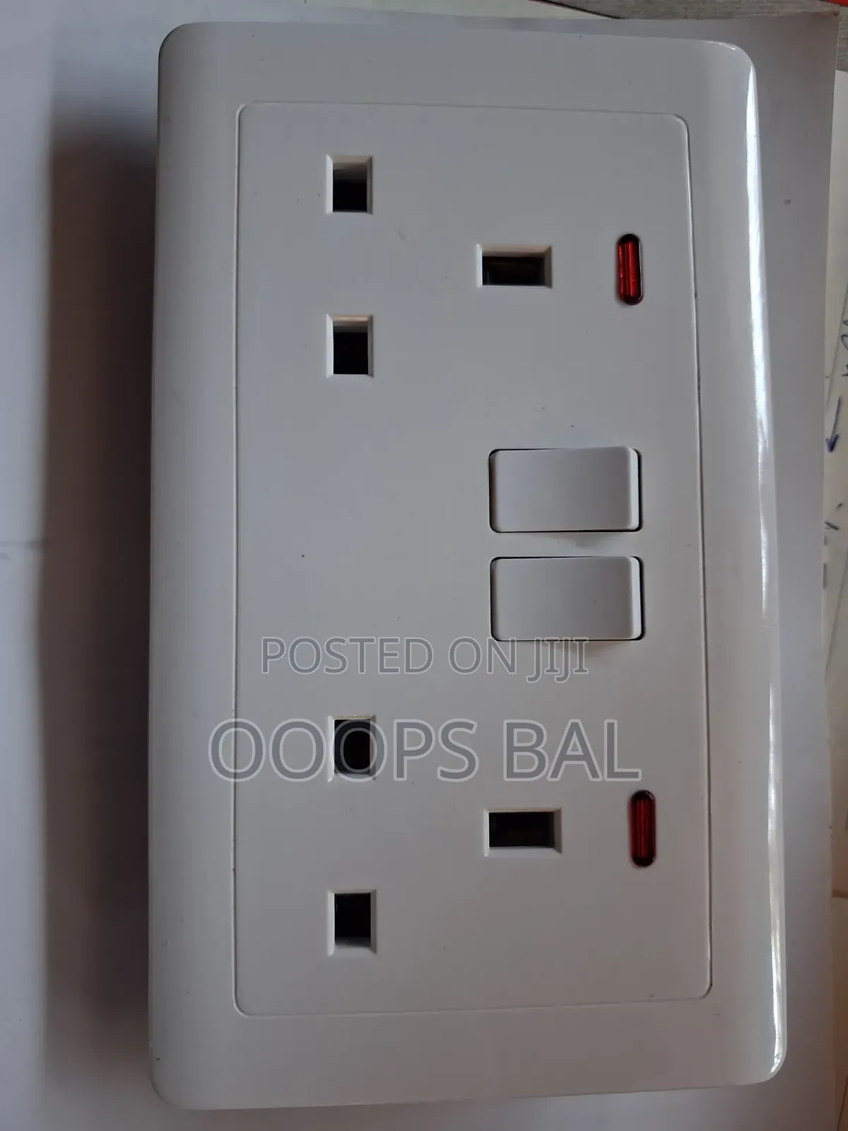 Sockets Double White