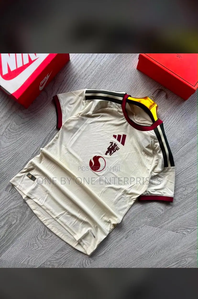 Official Manchester United 2026/27 Third Jersey