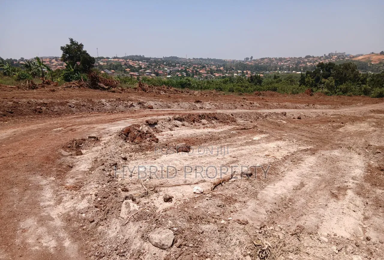 Prime Plots for Sale at Wakiso~Buyera Town Land Estate~Hoima Road.