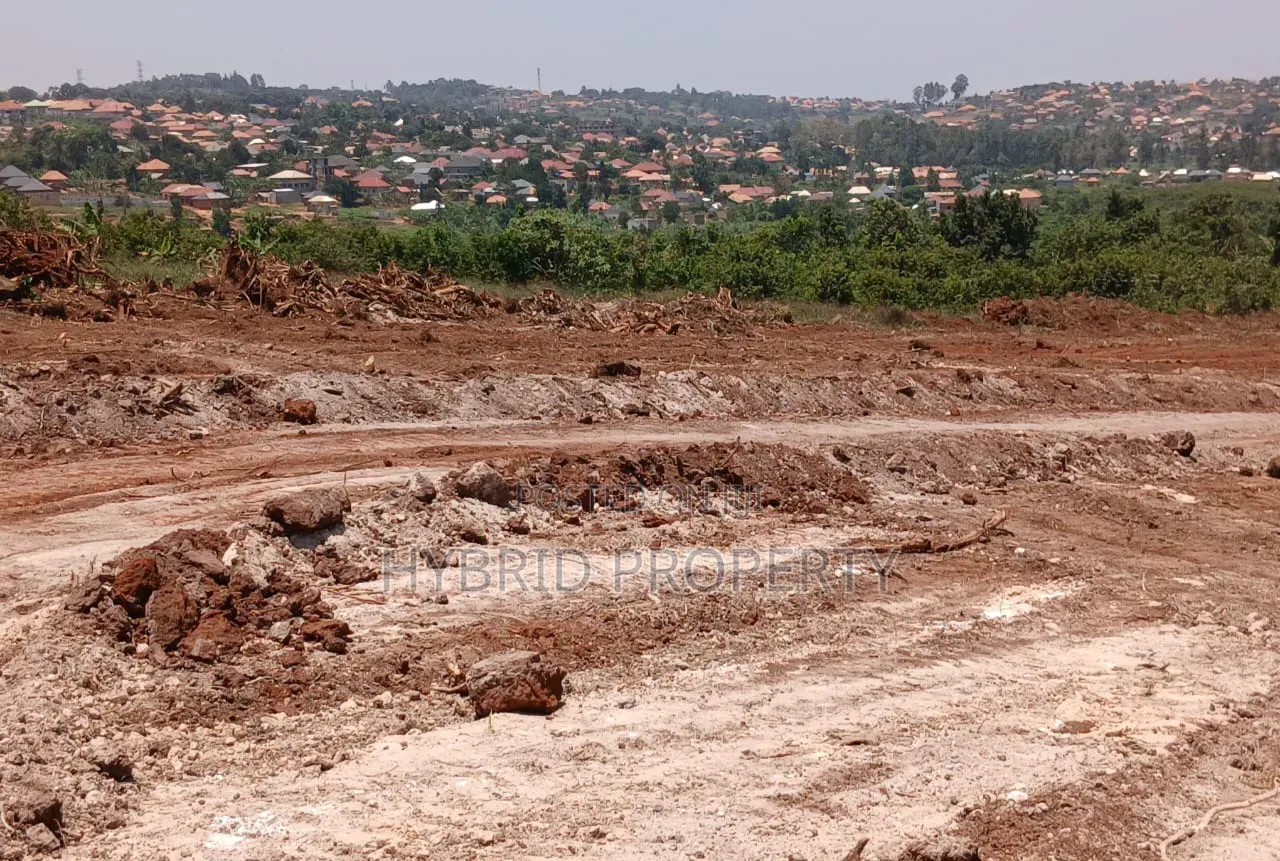 Prime Plots for Sale at Wakiso~Buyera Town Land Estate~Hoima Road.