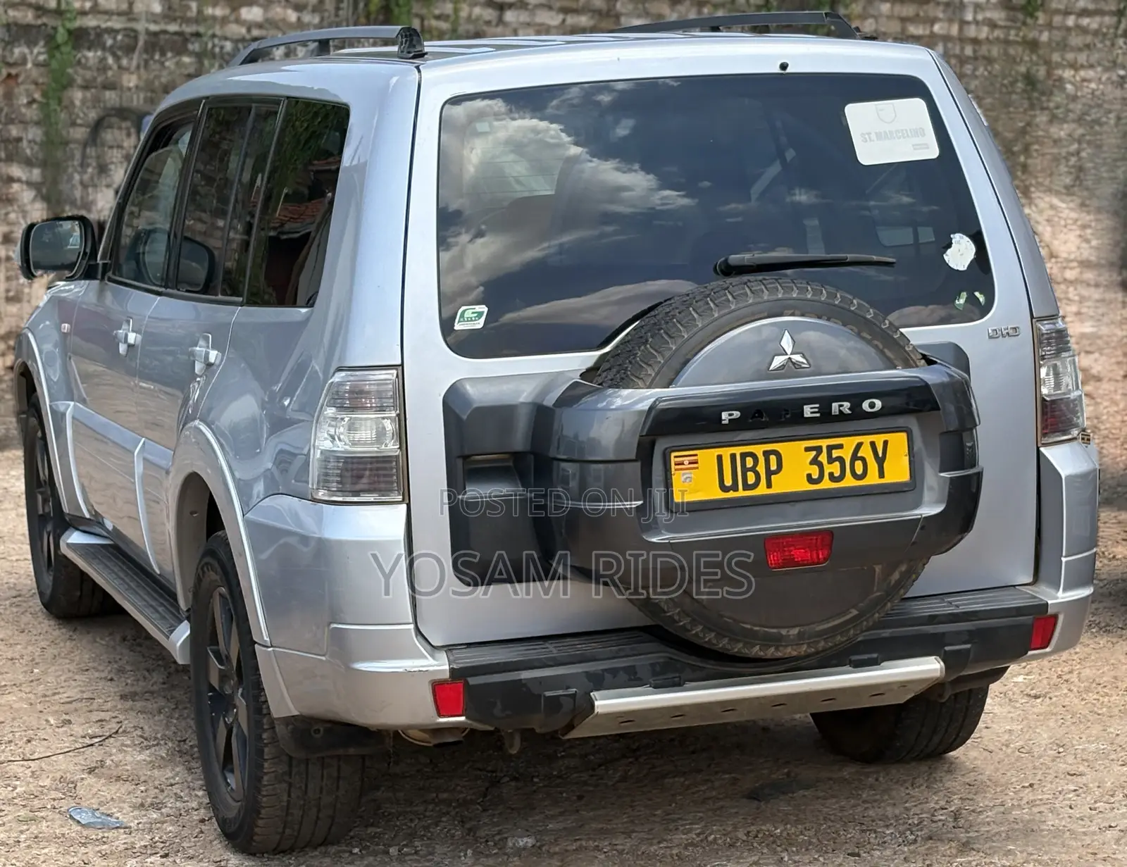Mitsubishi Pajero 3.2 Di-Dc GLS 2011 Silver