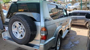Toyota Land Cruiser Prado 2005 Silver