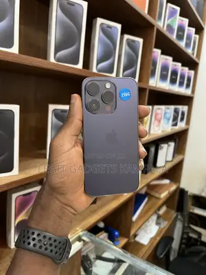 Apple iPhone 14 Pro 256 GB Purple