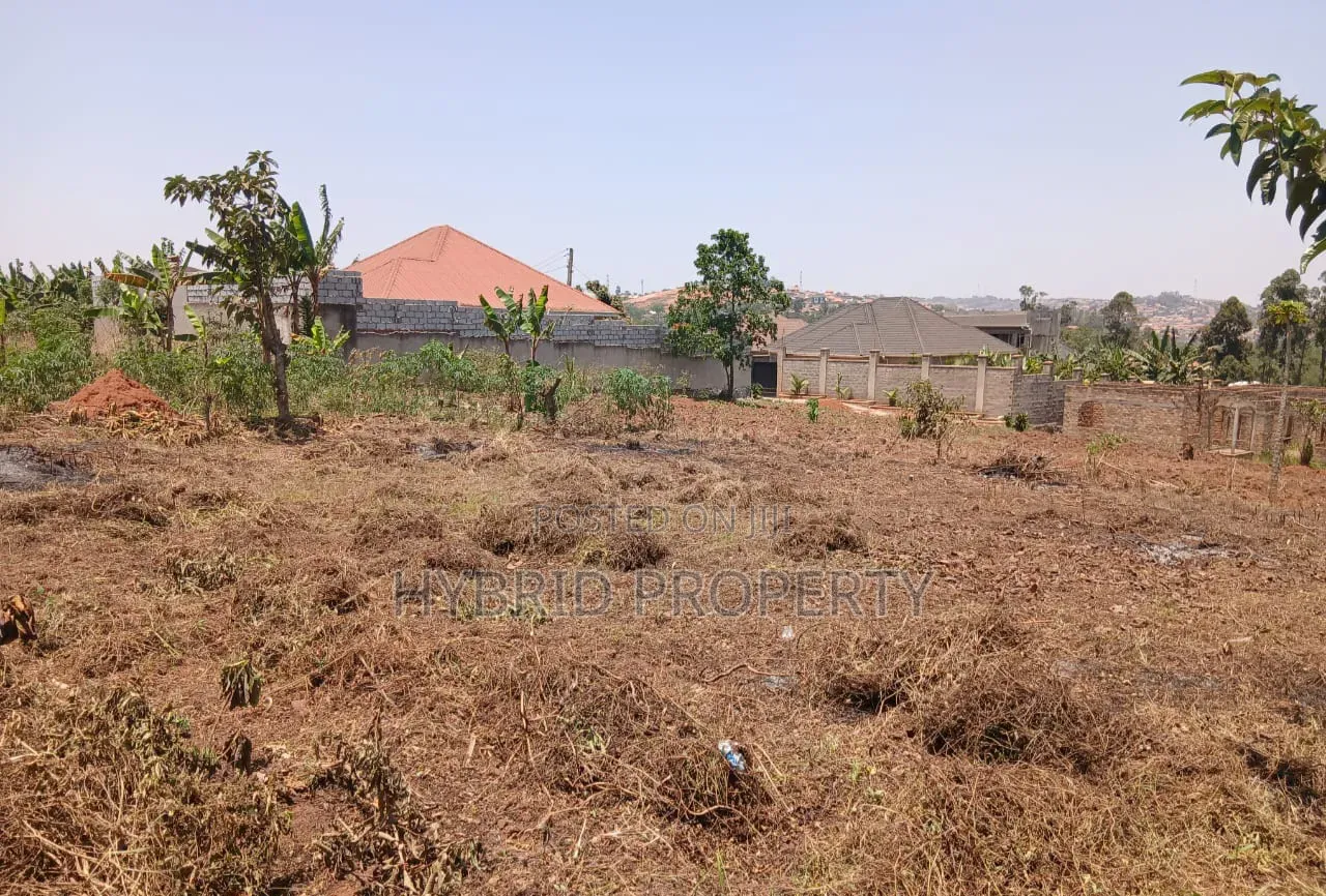 Prime Plot for Sale at Wakiso~Buyera Town~Hoima Rd [Wakiso District] X