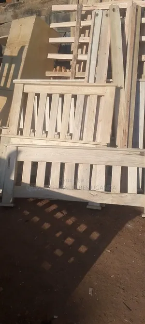 4 by 6 Fabulous Bed