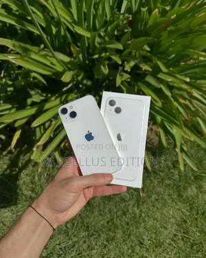 Apple iPhone 13 128 GB White