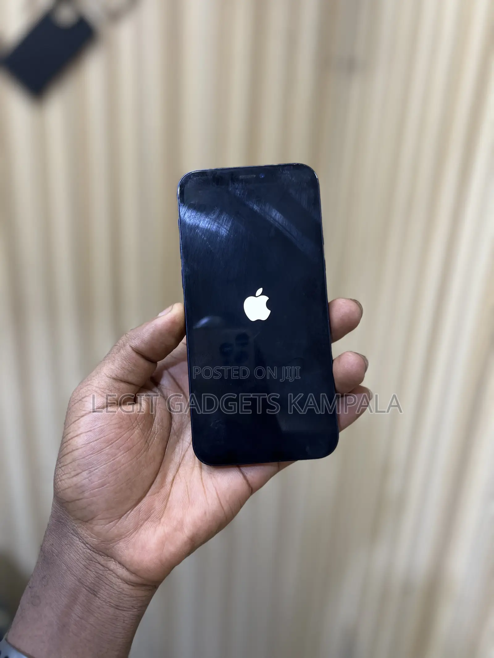 Apple iPhone 12 64 GB Black
