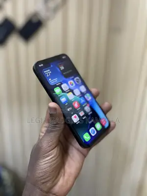 Apple iPhone 12 64 GB Black