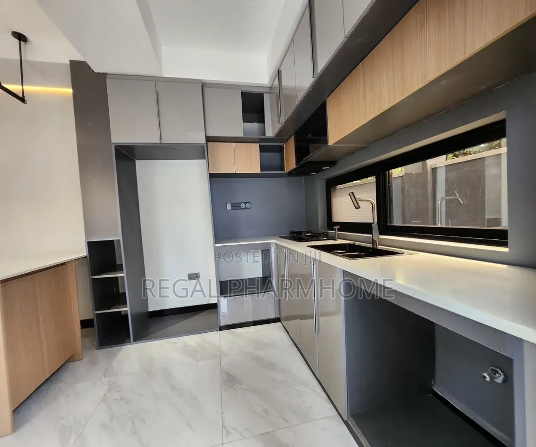 2bdrm Apartment in Kasanga, Central Division for rent