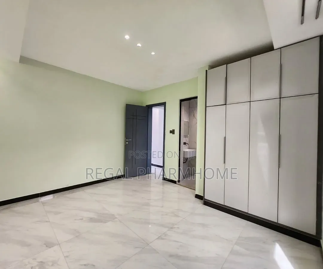 2bdrm Apartment in Kasanga, Central Division for rent