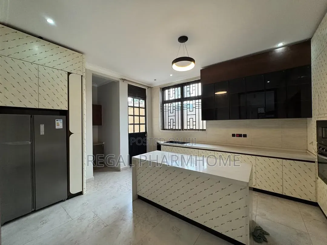 4bdrm Duplex in Ntinda, Central Division for rent