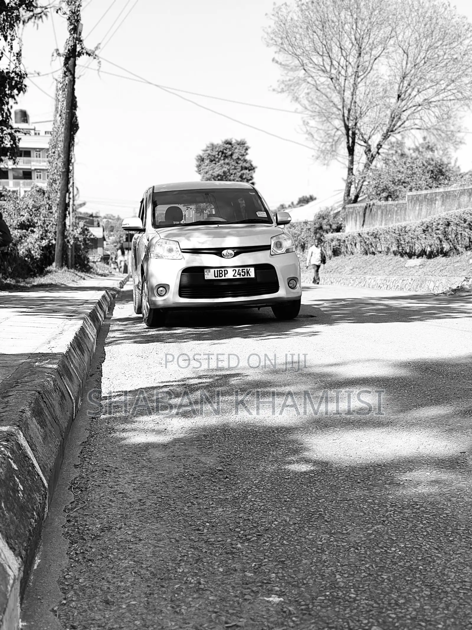 Toyota Sienta 1.5 AWD 2014 Silver