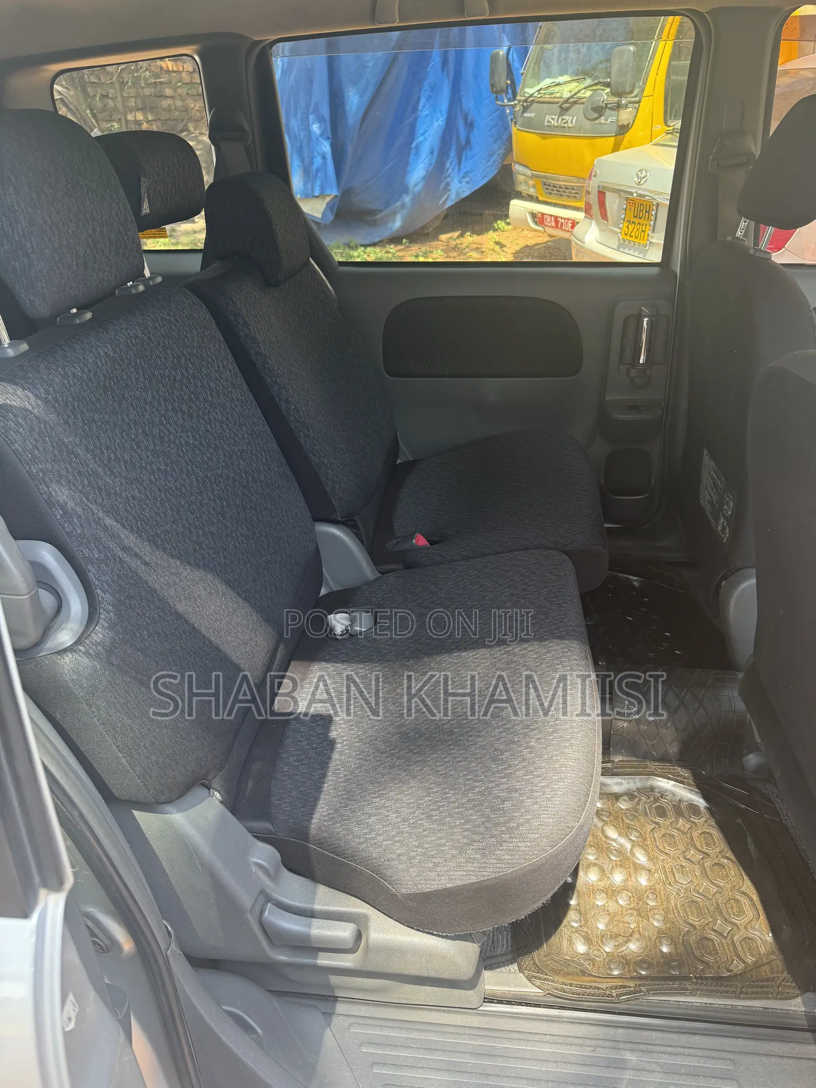 Toyota Sienta 1.5 AWD 2014 Silver