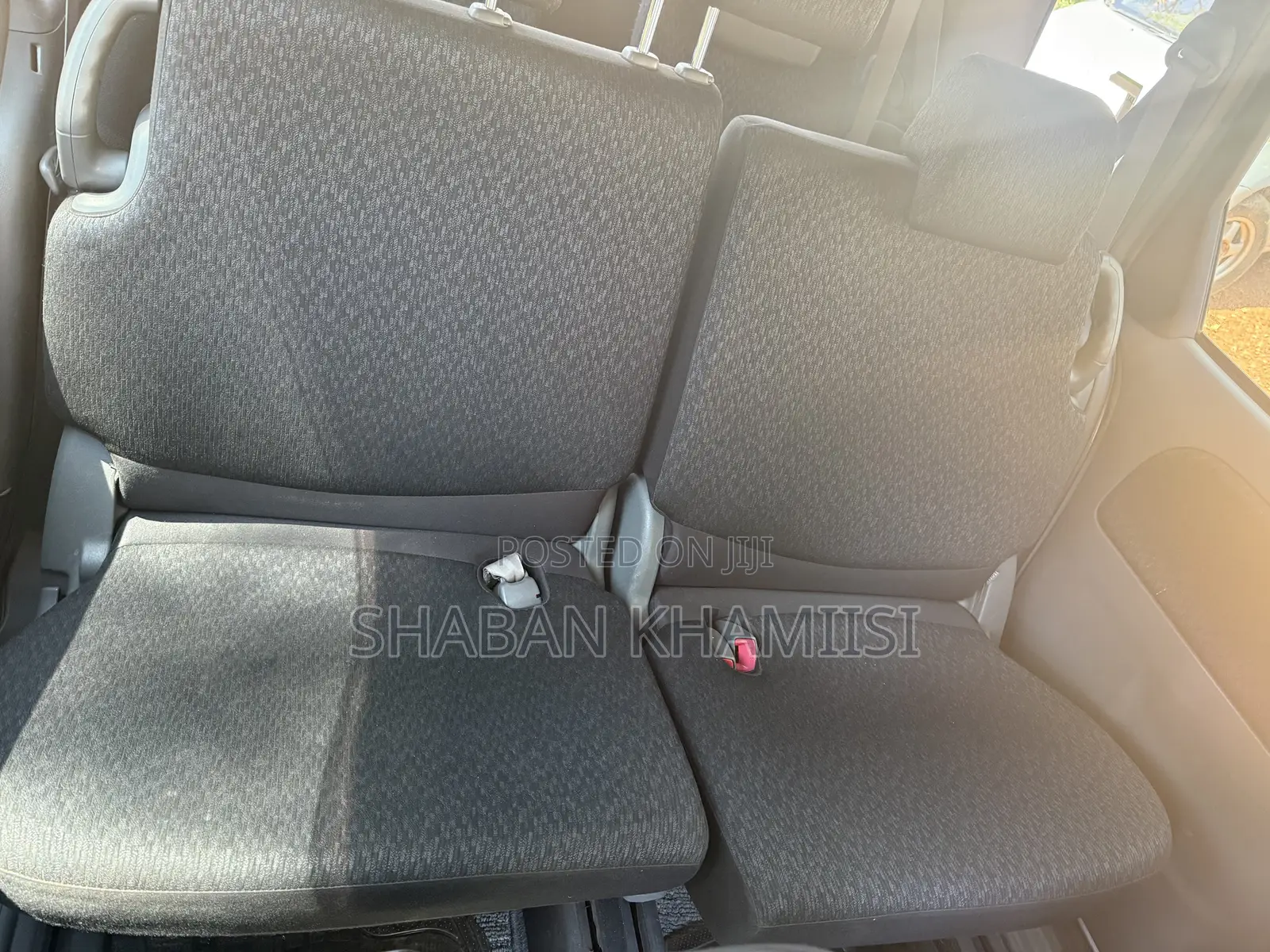 Toyota Sienta 1.5 AWD 2014 Silver