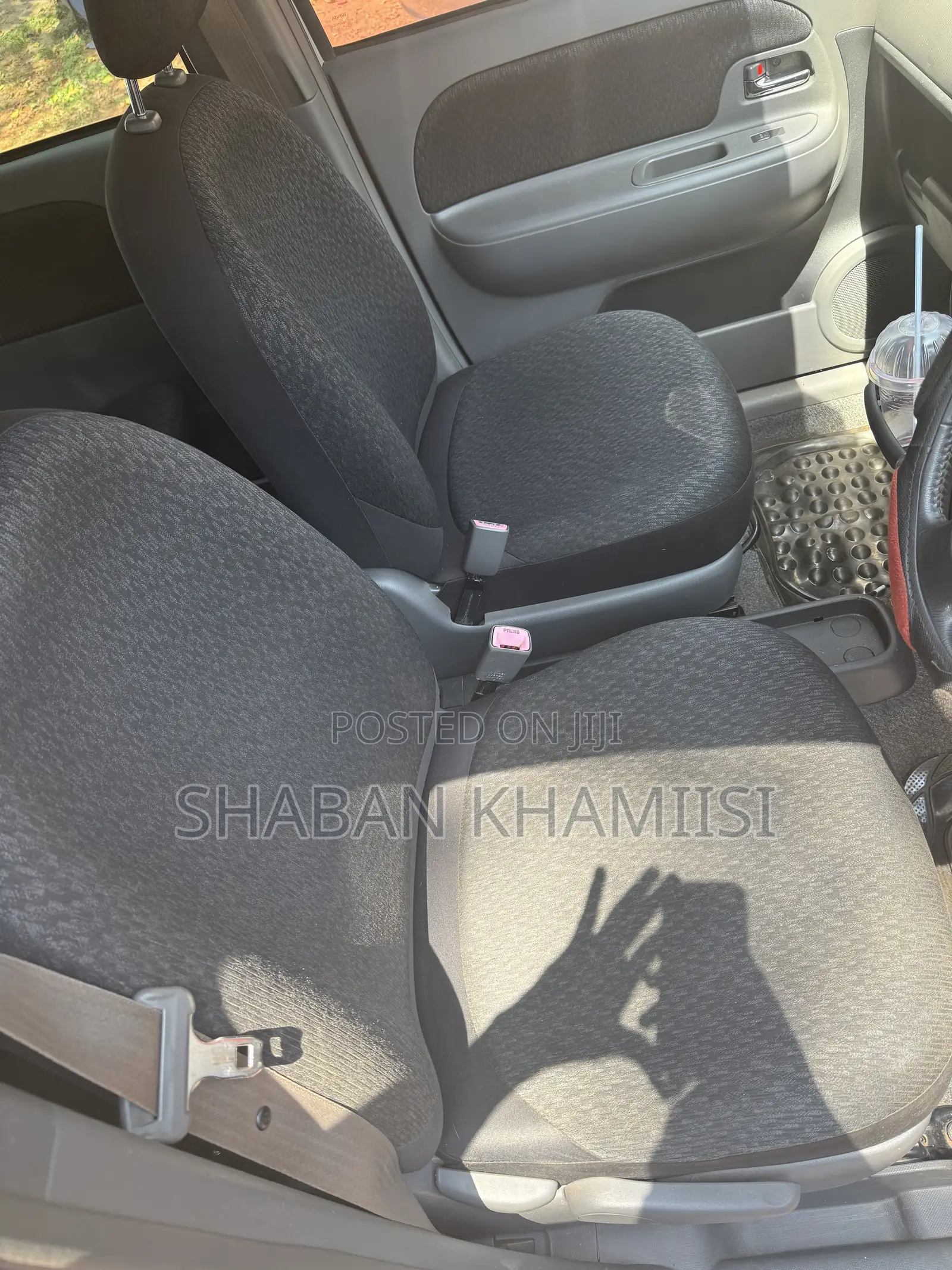 Toyota Sienta 1.5 AWD 2014 Silver