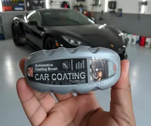 Premium Nano Ceramic Car Coating Liquid With Applicator.