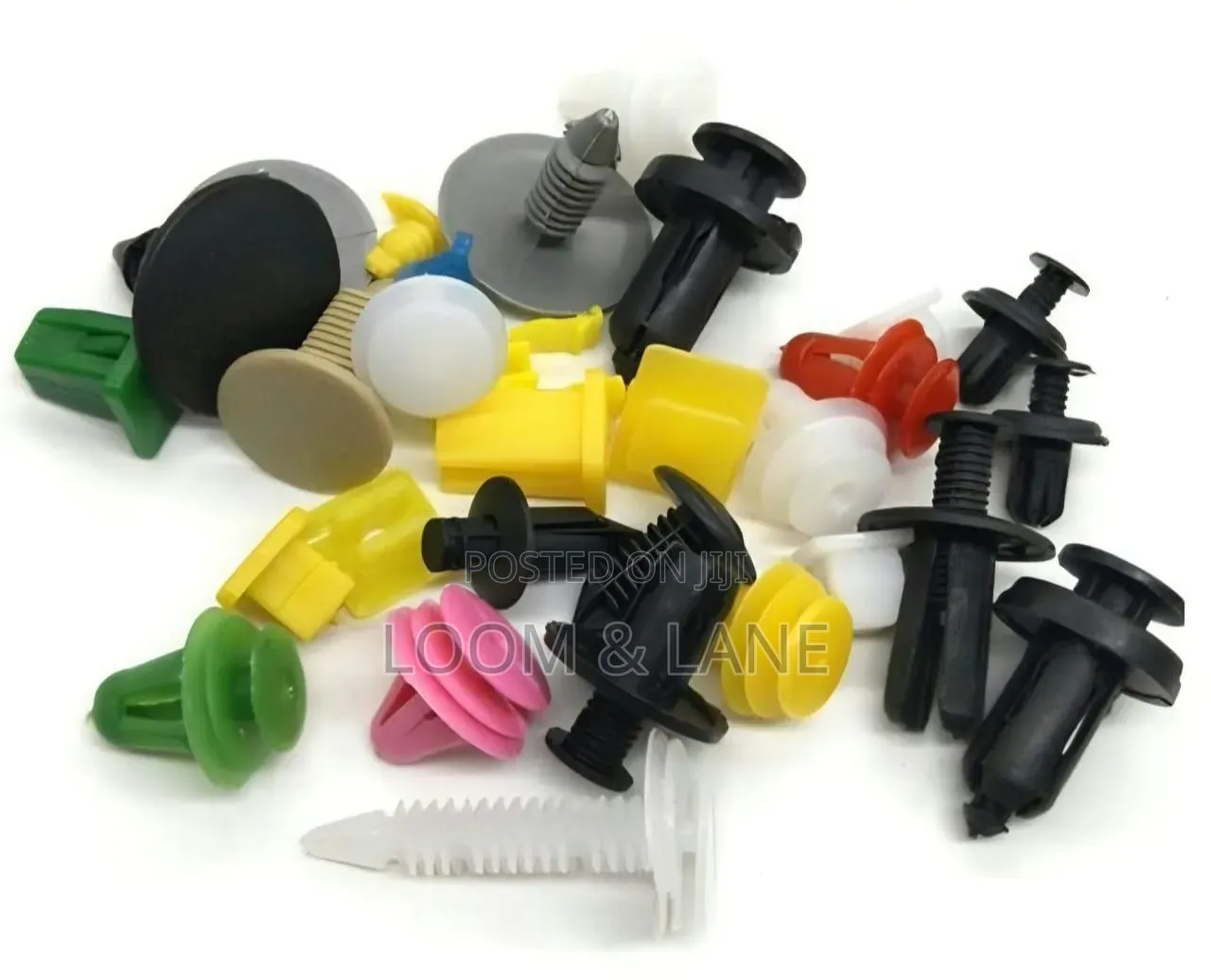 Random Mixed Universal Car Fender Plastic Clips