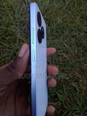 Infinix Smart 8 64 GB White
