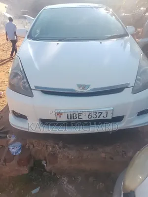 Toyota Wish 2004 White