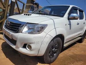 Toyota Hilux 3.0 D-4D Double Cab 2008 White
