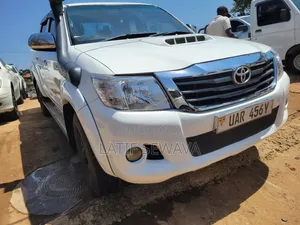 Toyota Hilux 3.0 D-4D Double Cab 2008 White