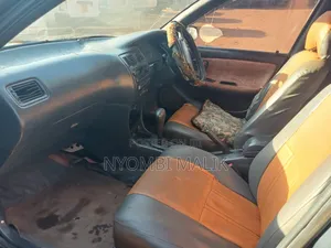 Toyota Corolla 1.3 Sedan 1996 Blue