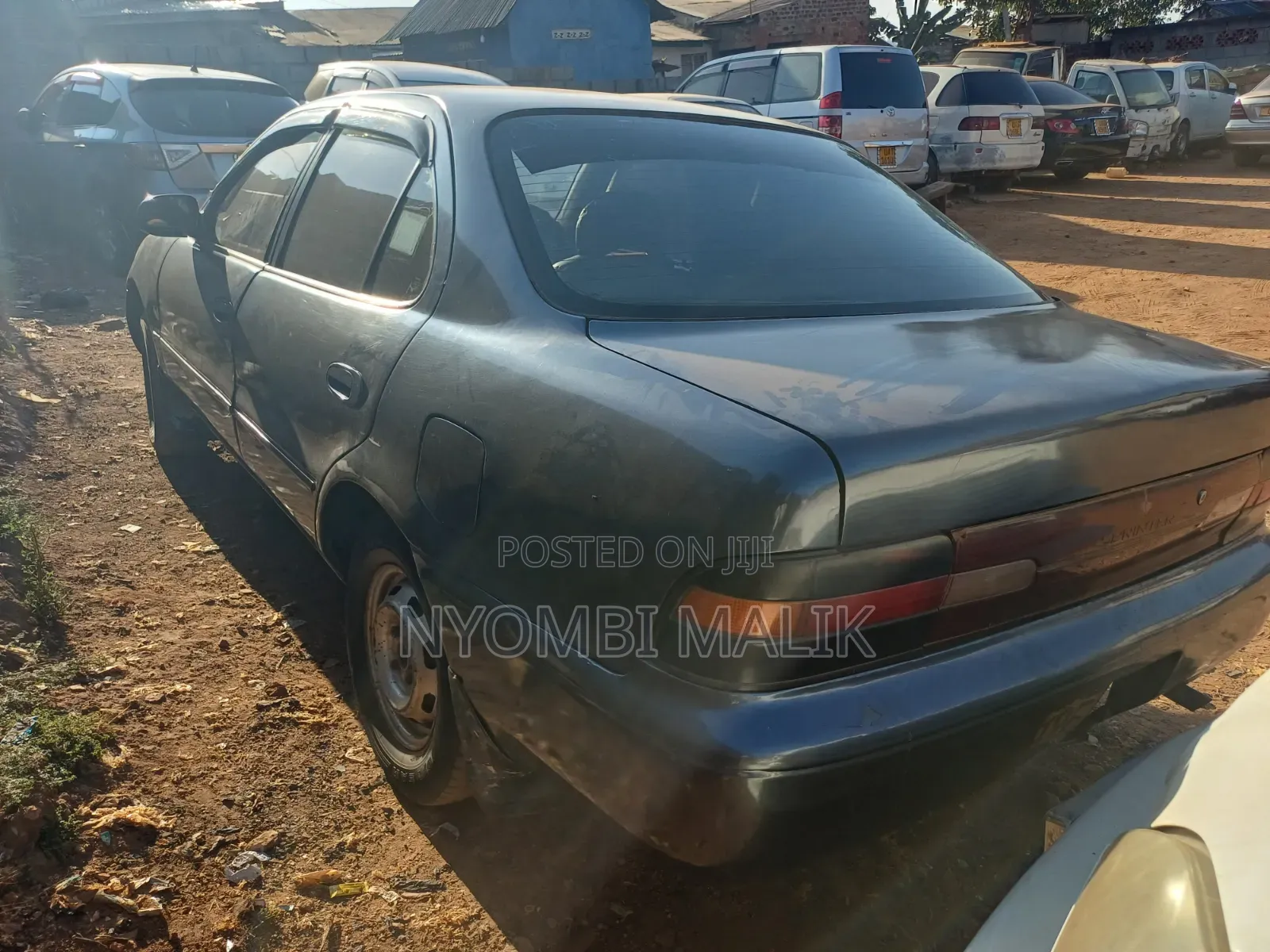 Toyota Corolla 1.3 Sedan 1996 Blue