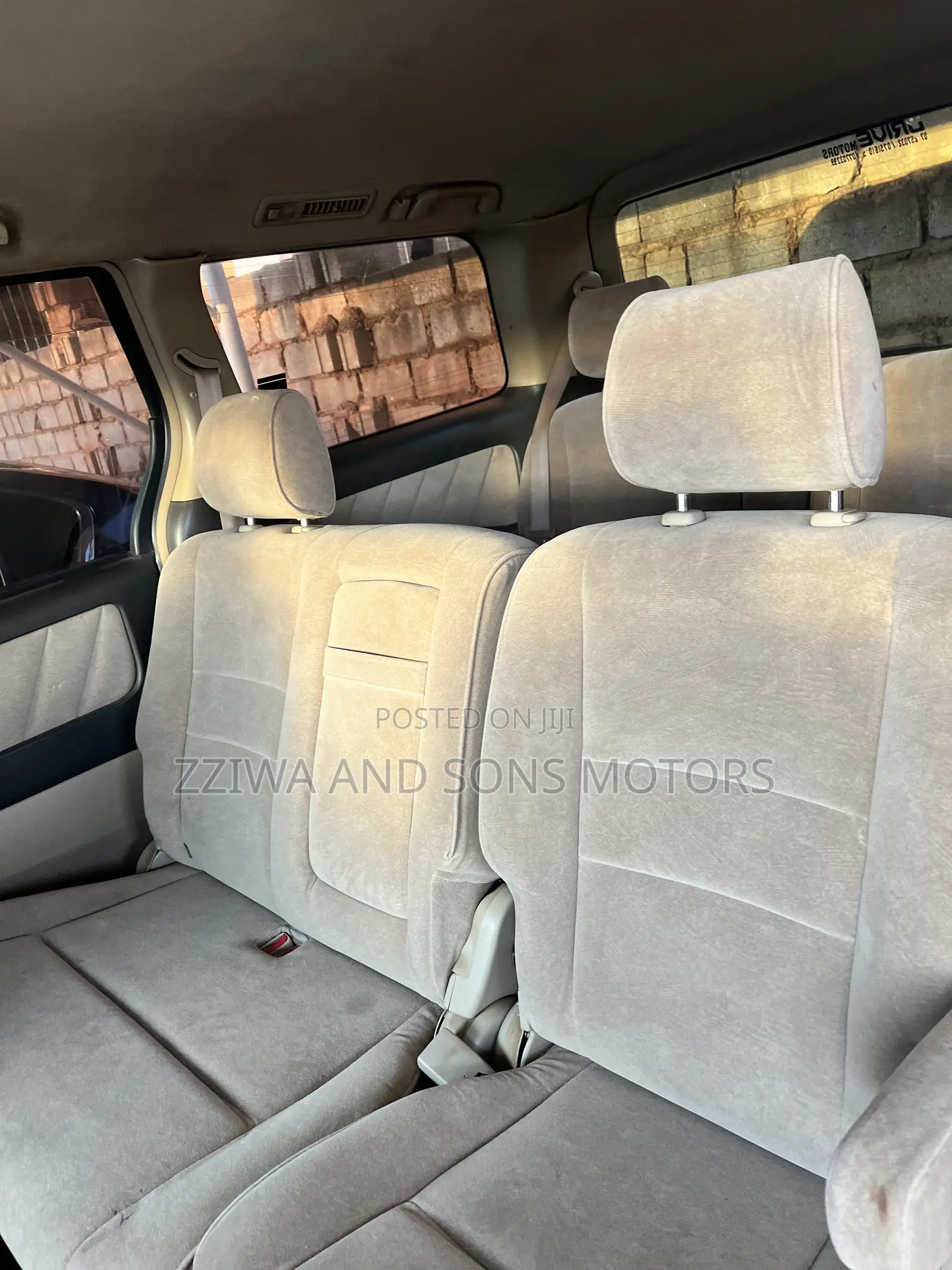 Toyota Alphard 2.4 Petrol AWD 2003 Black