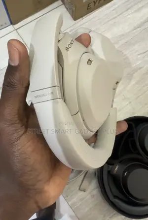 SONY Wh-1000xm4 Wireless Headphones USED